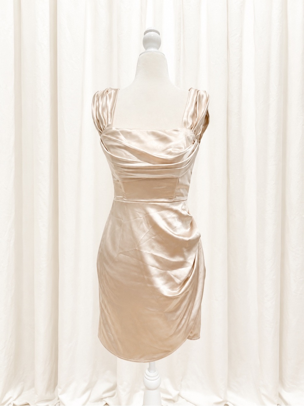 Selfie Leslie Champagne Satin Draped Square-Neck Mini Dress